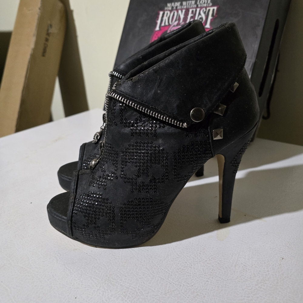 Womens Iron Fist Heels
